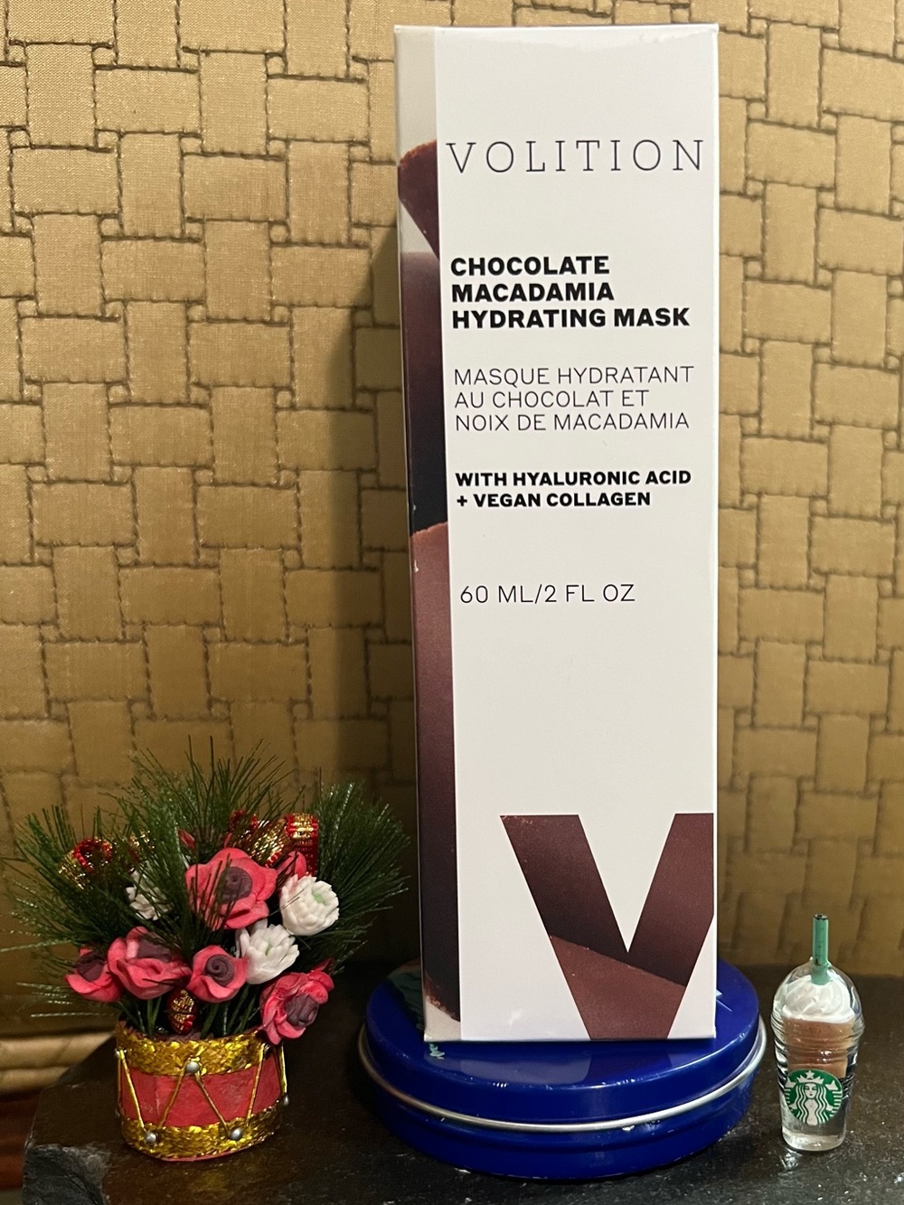 VOLITION Chocolate Macadamia Hydrating Mask - White & Brown Packaging